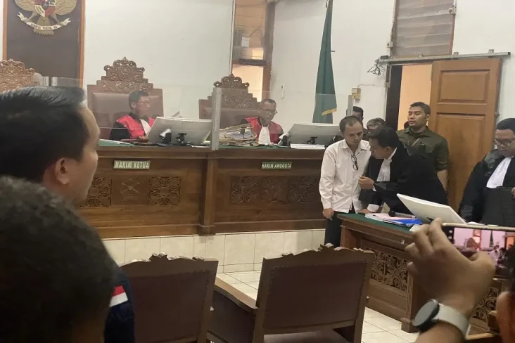 Kasus Pembunuhan 4 Anak,...
