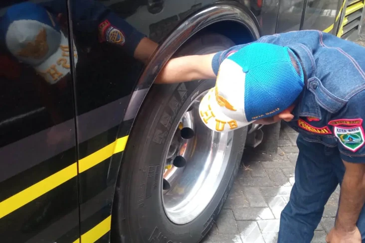 Gawat! 80 Persen Bus...
