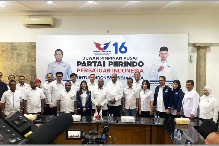 Dukung Dominggus Mandacan...