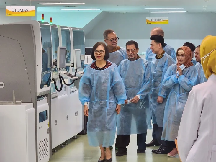 Transformasi Laboratorium,...