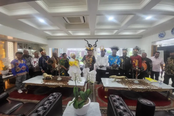 MRP Se-Tanah Papua Minta...