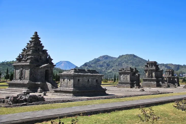 5 Tempat Wisata Terdingin...