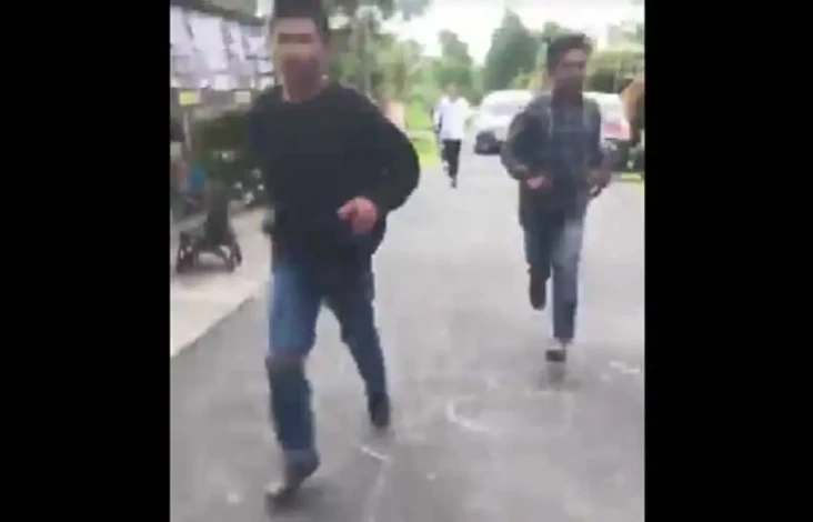 Bupati Ini Bubarkan...