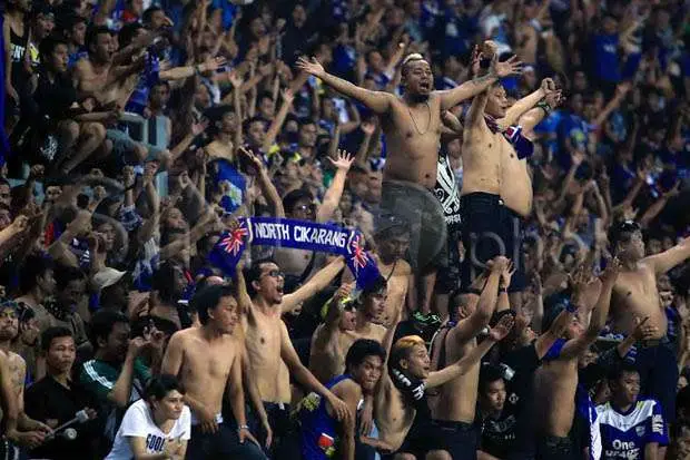 Persib Juara Liga 1,...