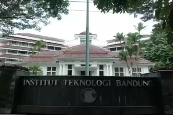 ITB Batalkan Kenaikan...