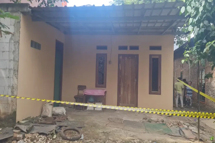 Polisi Temukan Lubang...