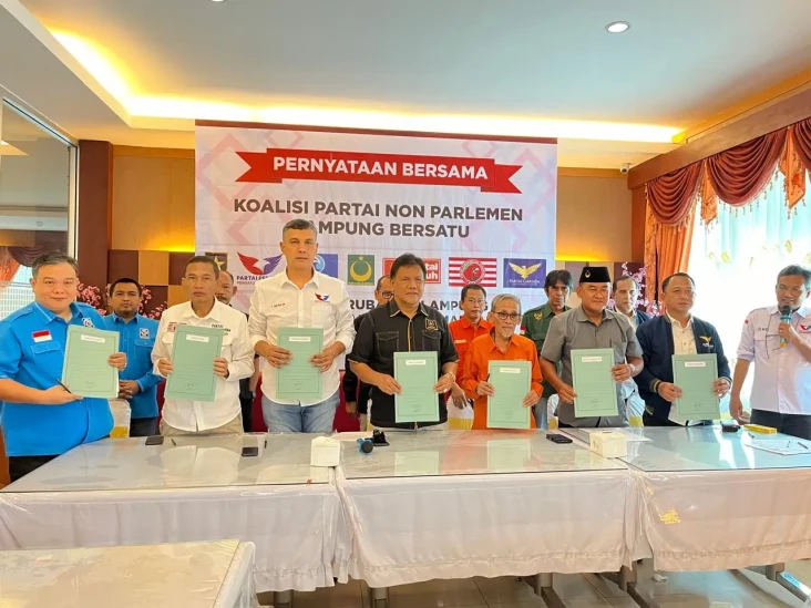 Koalisi Bersama 6 Parpol...