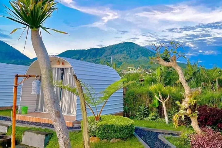 7 Rekomendasi Glamping...