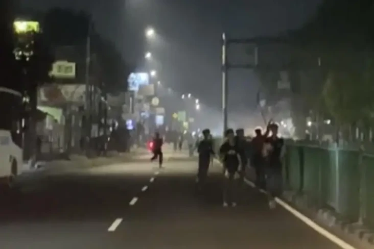 11 Remaja Terlibat Tawuran...