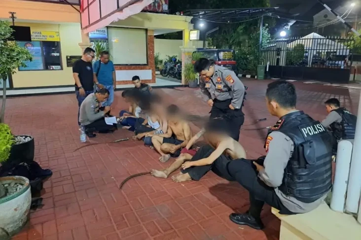 Amankan 8 Remaja yang...
