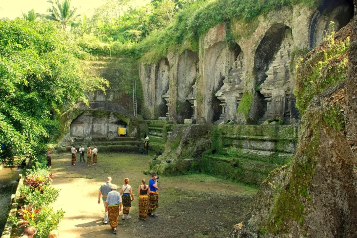 Goa Gajah Gianyar Bali,...