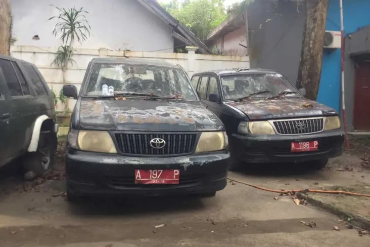 Hilang Misterius, Kendaraan...