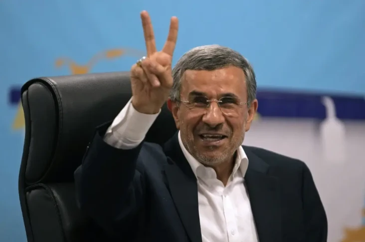 Profil Mahmoud Ahmadinejad,...