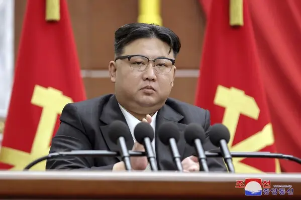 Kim Jong-un Bangun 50.000...