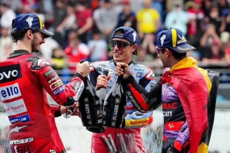 Tim Pabrikan Ducati...