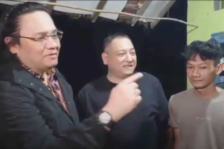 Saka Tatal, Mantan Terpidana...