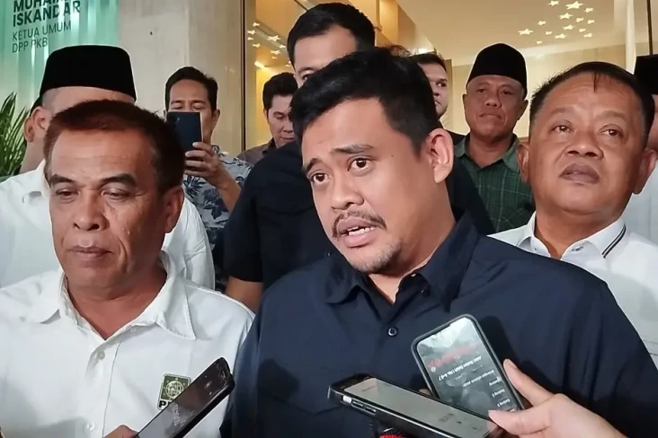 Bobby Nasution Lulus...