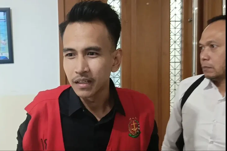 Pencemaran Nama Baik...