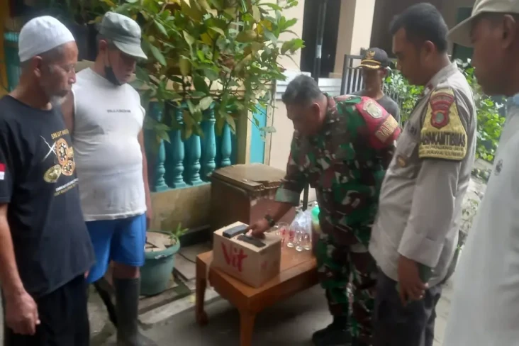 Warga Bekasi Temukan...