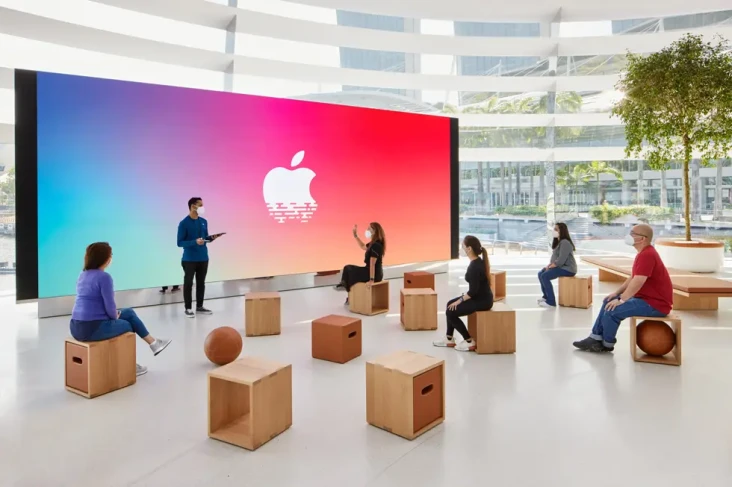 4 Alasan Apple Pilih...