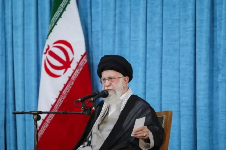 Pemimpin Tertinggi Iran...