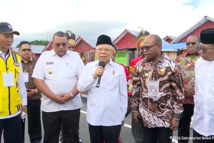Ma’ruf Amin Minta...