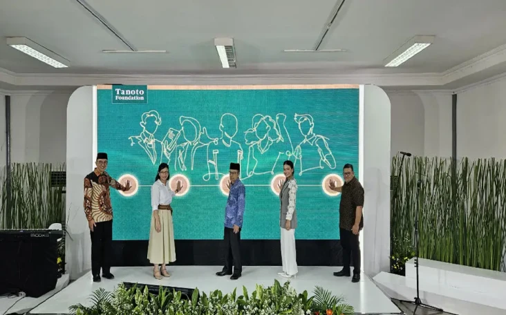 Sasar Bidang Pendidikan,...