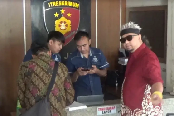 Sutradara hingga Produser...