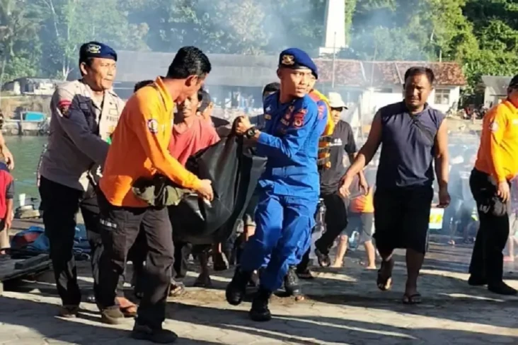 Nelayan Jadi Korban...