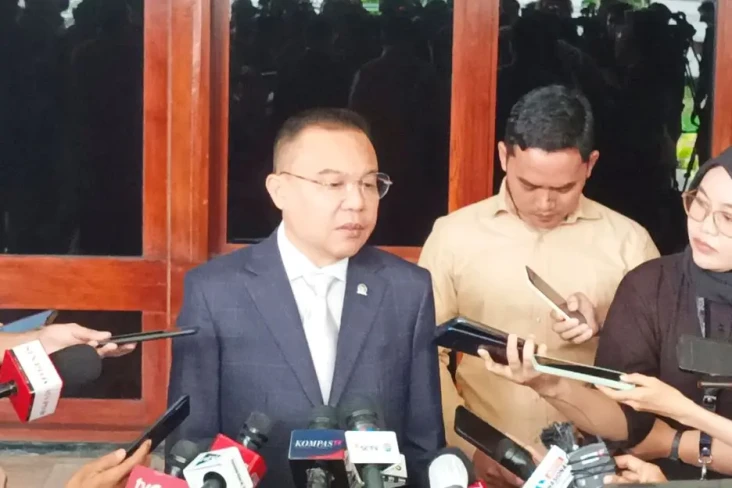 Soal Revisi UU TNI,...