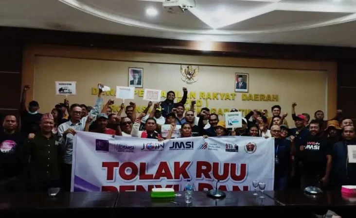 Wartawan Demo di DPRD...