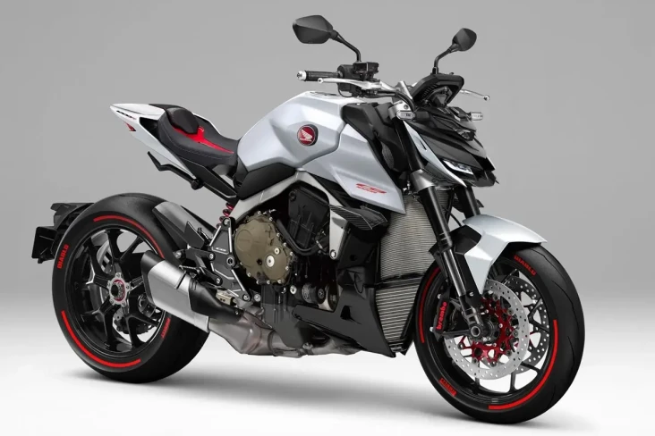 Honda Pastikan CB1000...