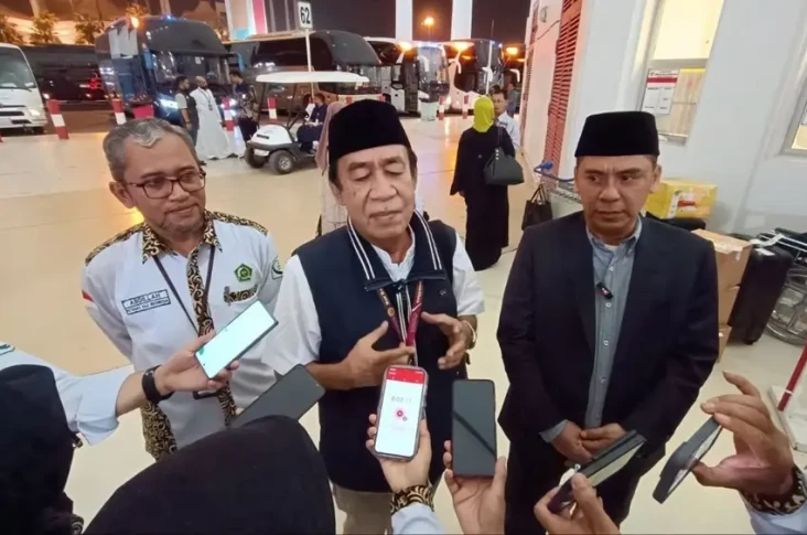 DPR Imbau Calon Jemaah...