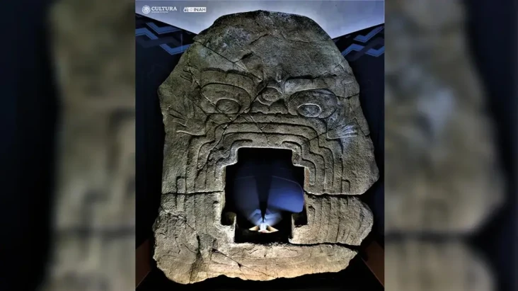 Pintu Gerbang Menuju...