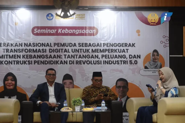 Seminar UNESA: Membangun...