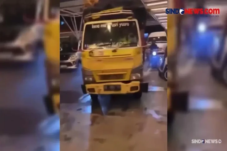 Kemenparekraf Kecam...