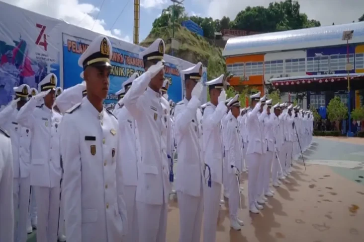 10 Sekolah Kedinasan...