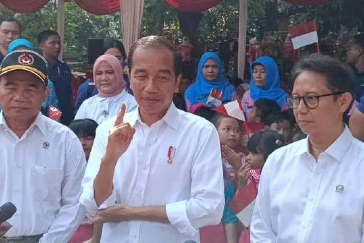 Jokowi Janji Nonton...