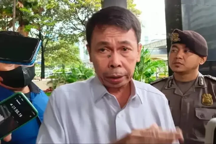 Luhut Bilang OTT Kampungan,...