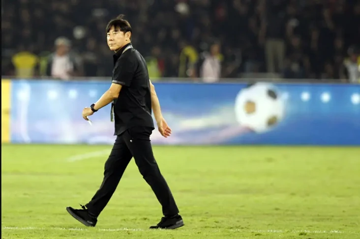 Roda Keberuntungan Shin...