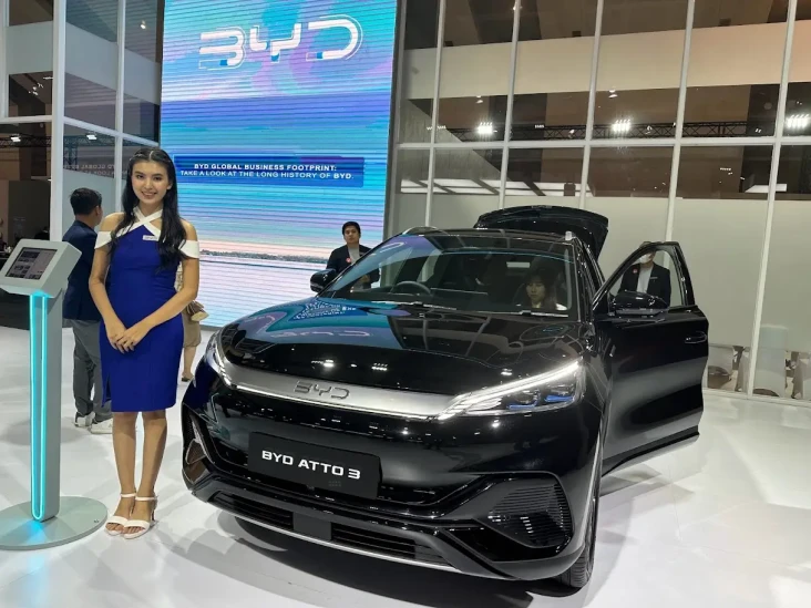 Ini Alasan Mobil Listrik...
