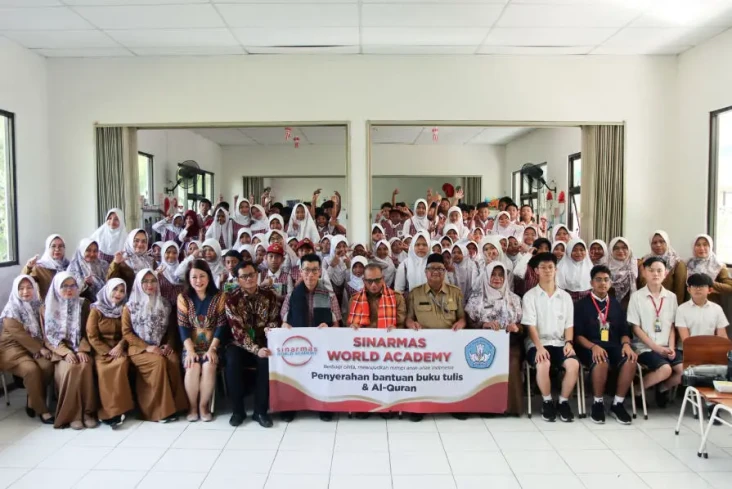 Wakaf Al-Quran dan Pembagian...