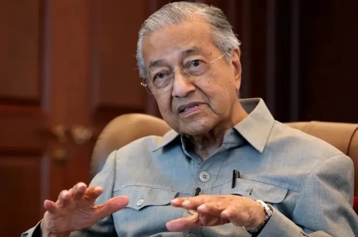 Mahathir Mohammad: Saya...