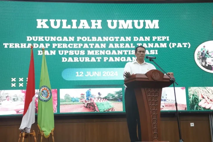 Mentan Minta Mahasiswa...