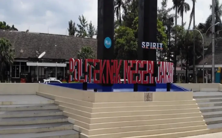 20 Politeknik Paling...