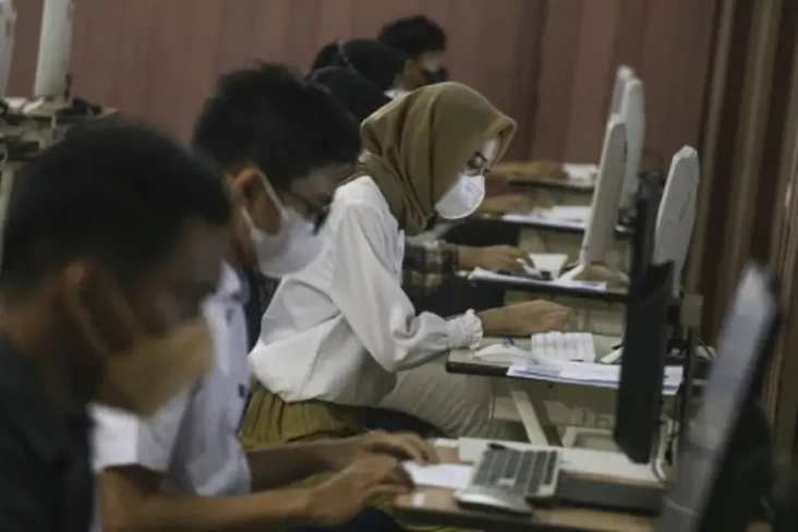 Bagaimana Cek Skor UTBK...