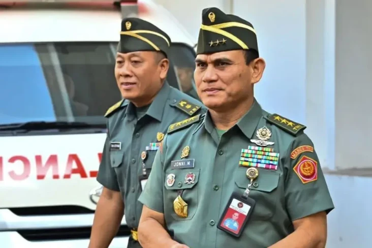 Karier Militer Jonni...