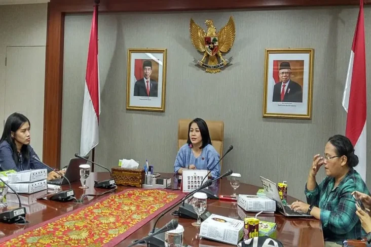 Terima Draf RUU TNI...
