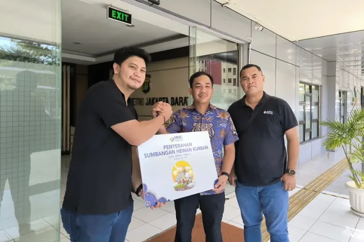 Polres Jakbar Berterima...