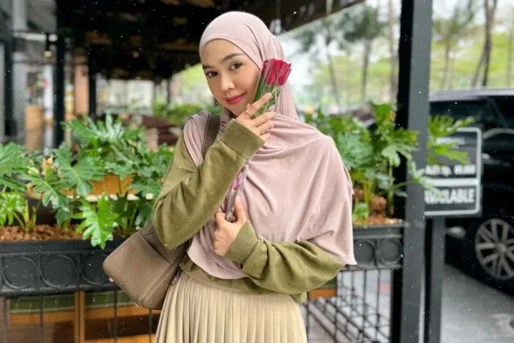 Ria Ricis Panjatkan...